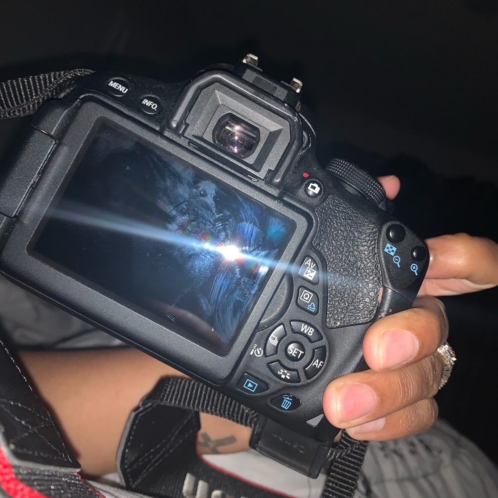 Canon T5i rebel camera